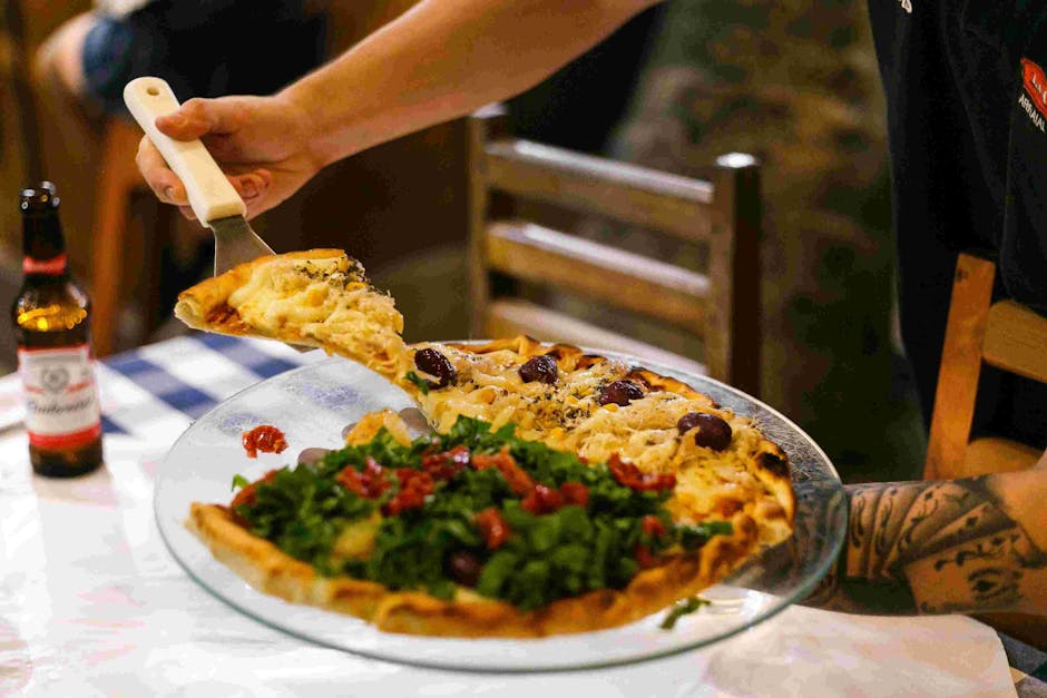 Featured image for Top 10 Restaurant Social Media Ideas For Hungry Customers